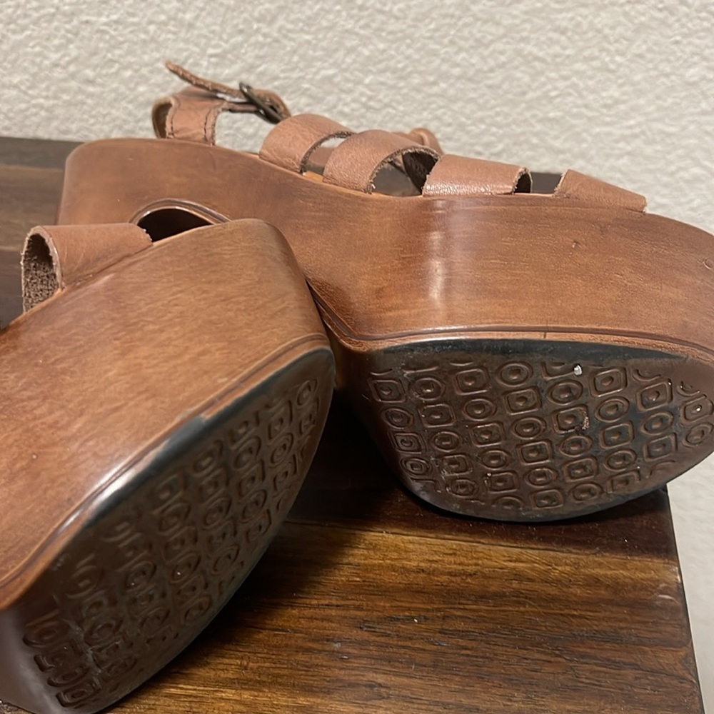 NNB sblock heel tan brown strappy leather platform shoes size 7 - Picture 10 of 16